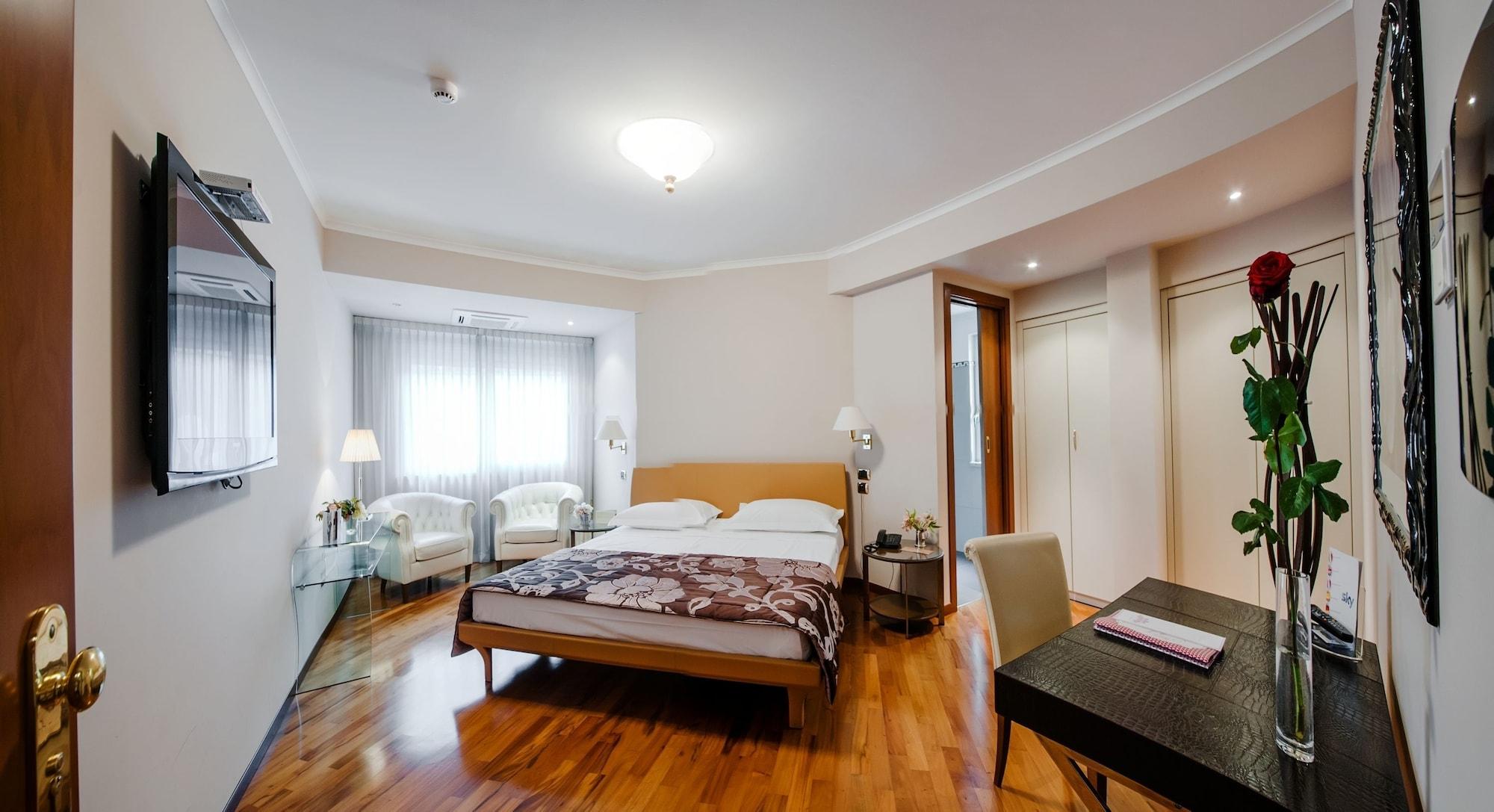 Hotel Villa Traiano Benevento Esterno foto