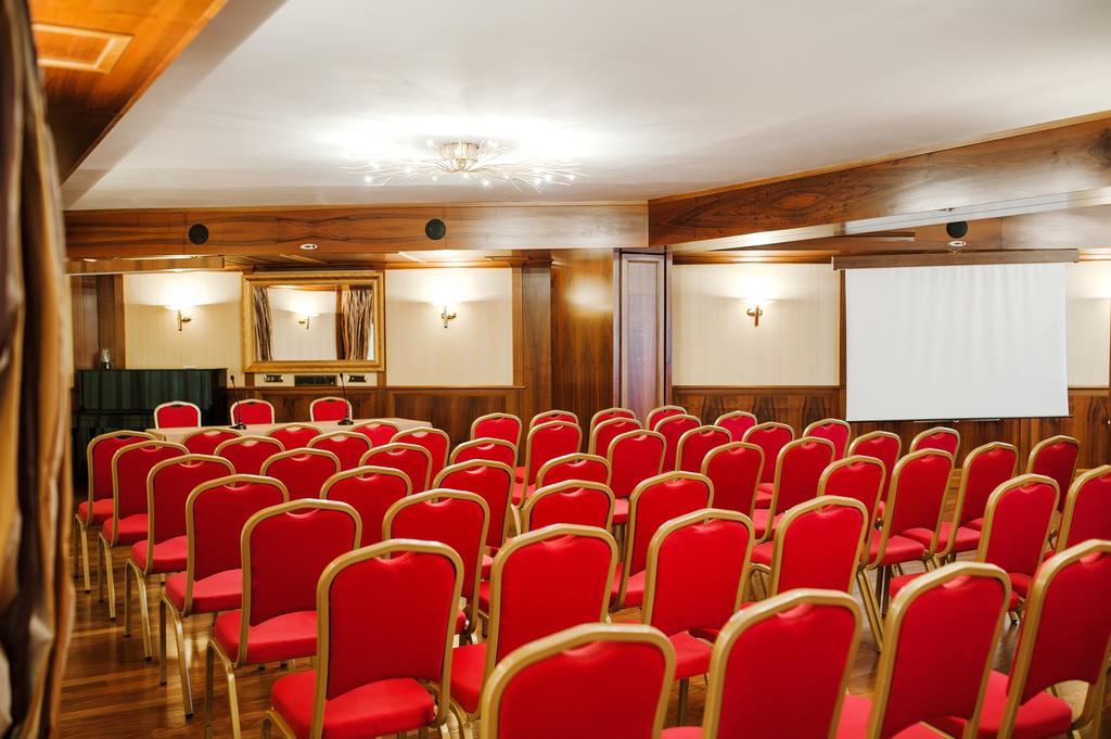 Hotel Villa Traiano Benevento Esterno foto