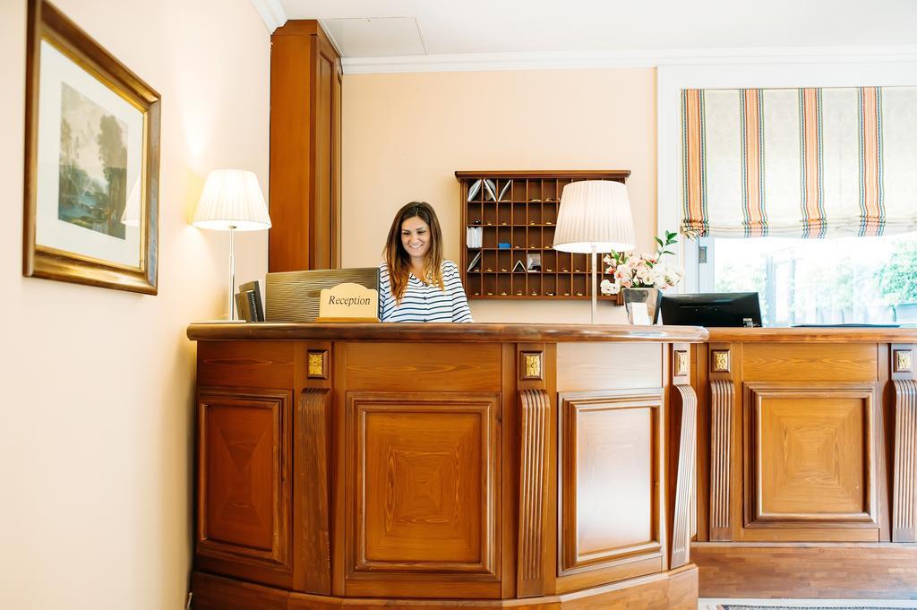 Hotel Villa Traiano Benevento Esterno foto