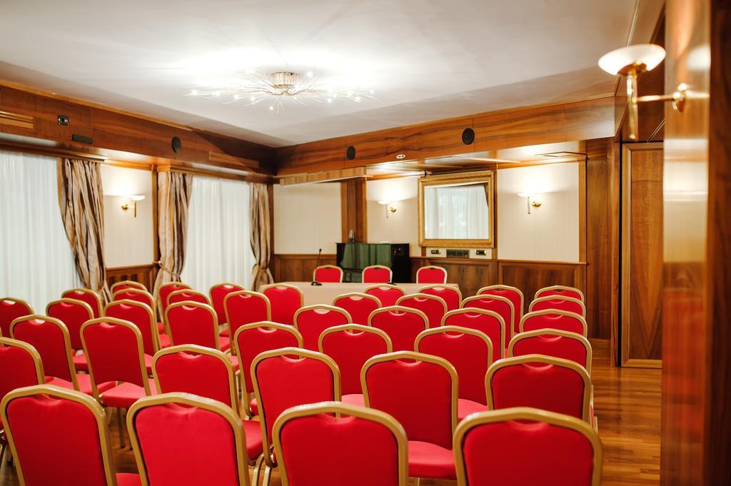 Hotel Villa Traiano Benevento Esterno foto