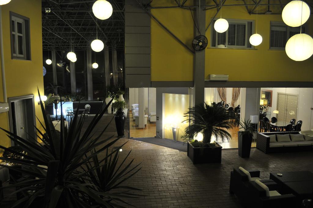 Hotel Villa Traiano Benevento Esterno foto